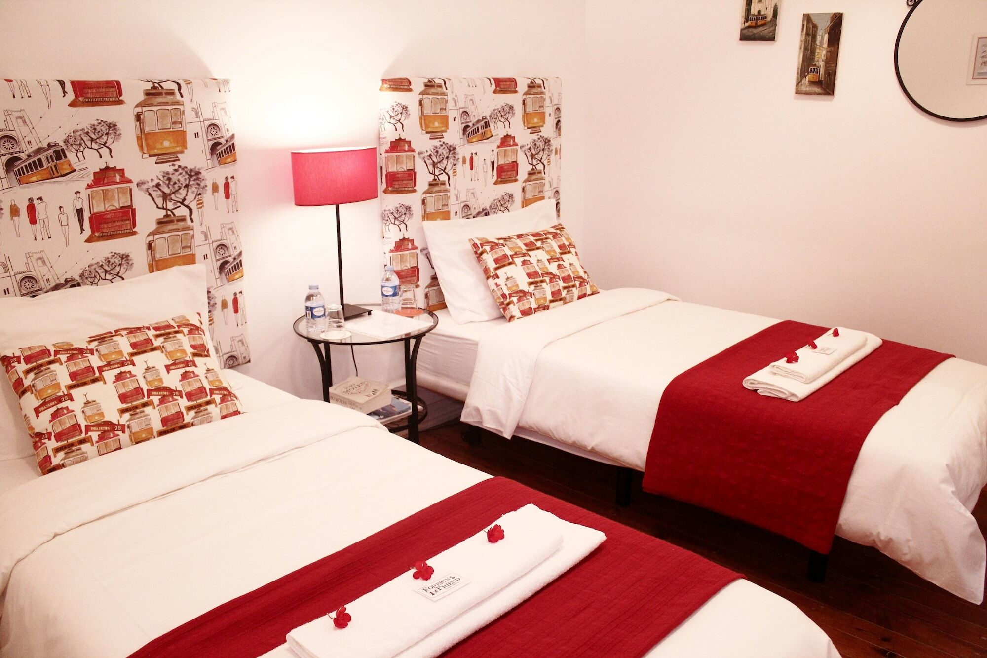 Guest House Foreign Friend Lisbona Esterno foto